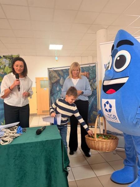 0ccbde37-a2bb-4868-b4be-d33b8850ebd4